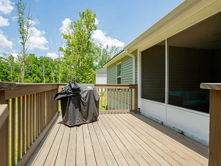4051 Gramercy Dr — Photo 5