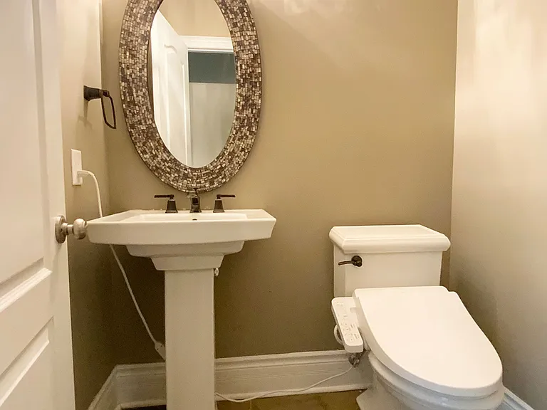 3385 Liptay Ave — Photo 20