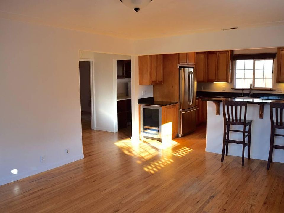 1st image of 3895 Brommer St