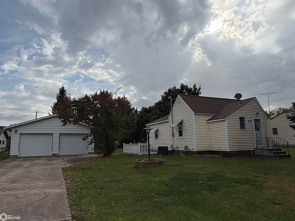 1st image of 910 7th Ave N