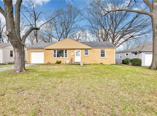 4816 W 62nd Ter, Mission, KS 66205