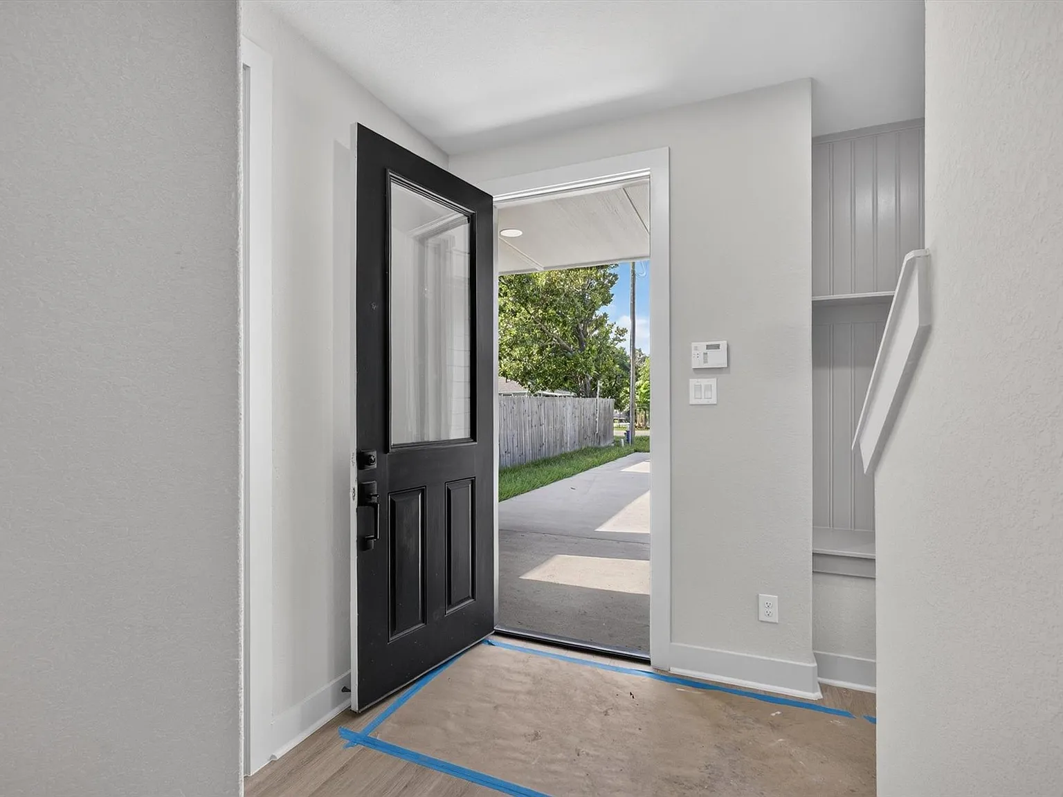 3 bed, 2.5 bath, 1554 sqft, $2,150 — Photo 3