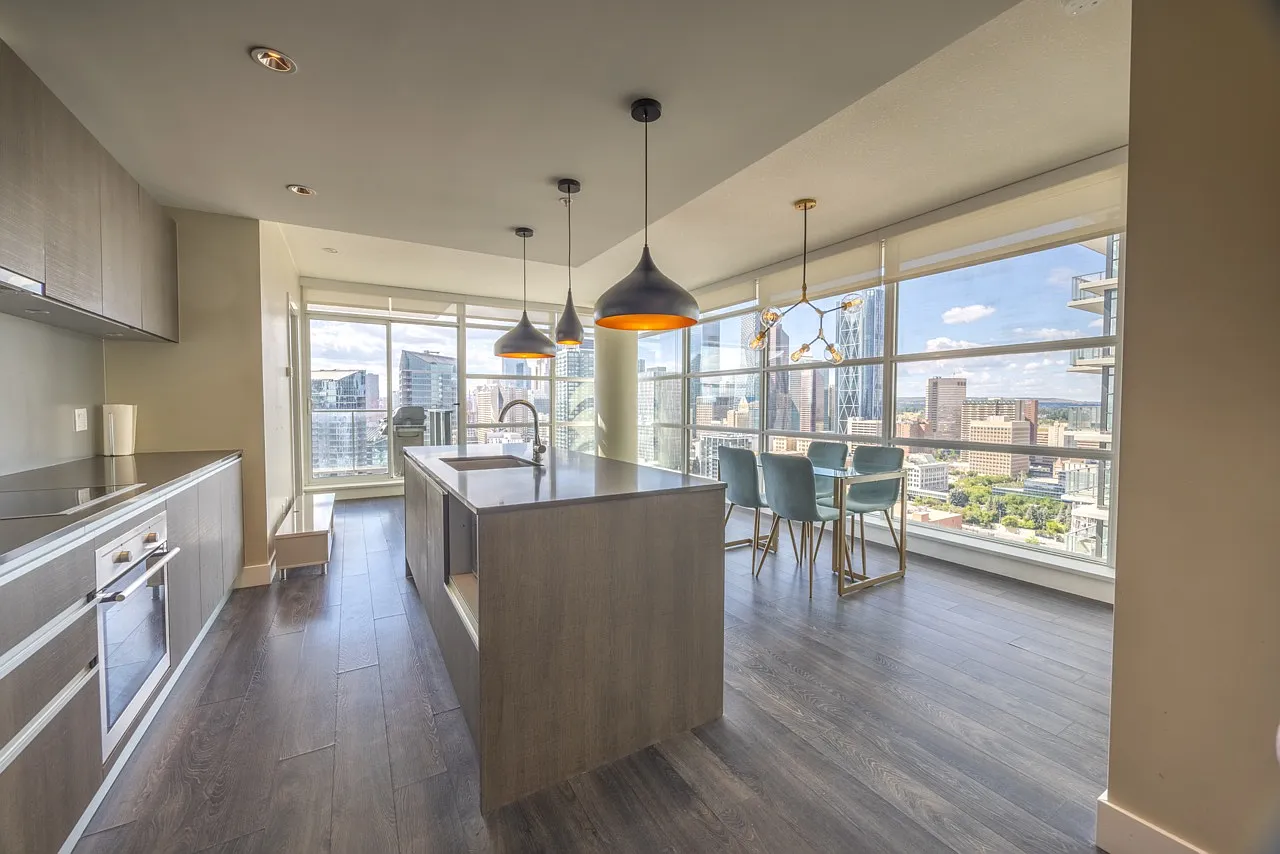 2 bed, 855 sqft, $2,950 — Photo 1