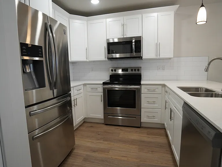 3942 S 3450 W — Photo 8