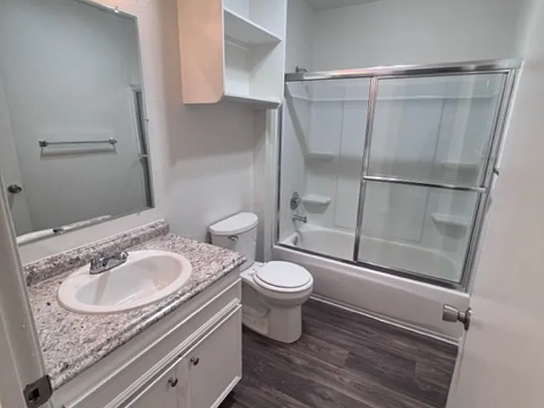 300 S Ivy St S — Photo 24