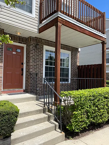 386 Village Ct #386 Photo 1