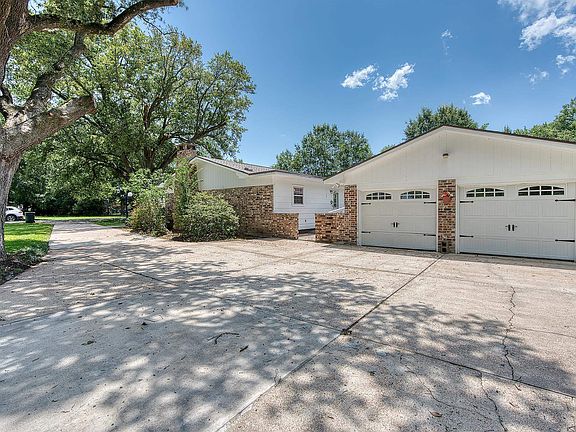 4th image of 435 S Inwood Dr