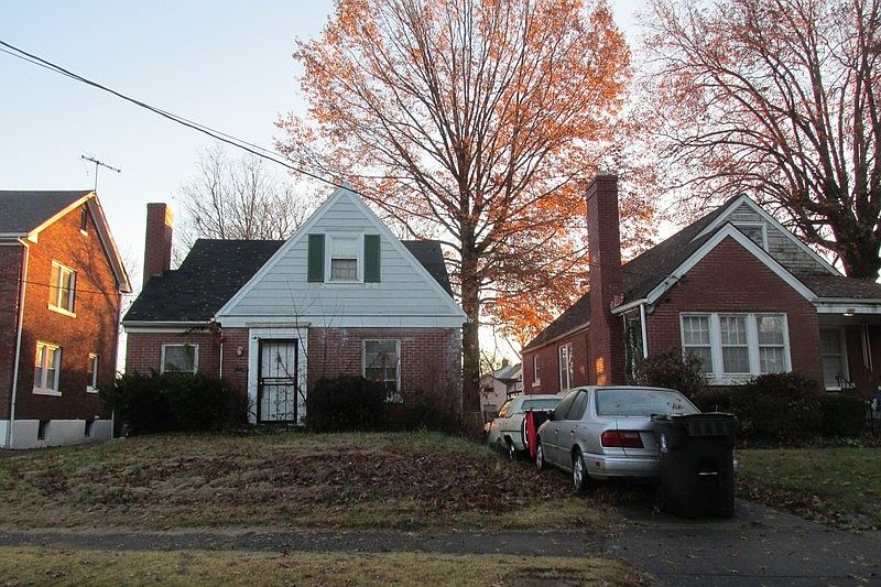 1st image of 359 N 41st St