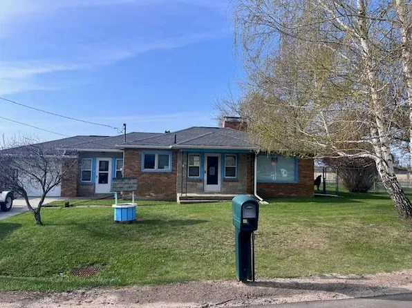 2991 Blades Rd, Beaverton, MI 48612