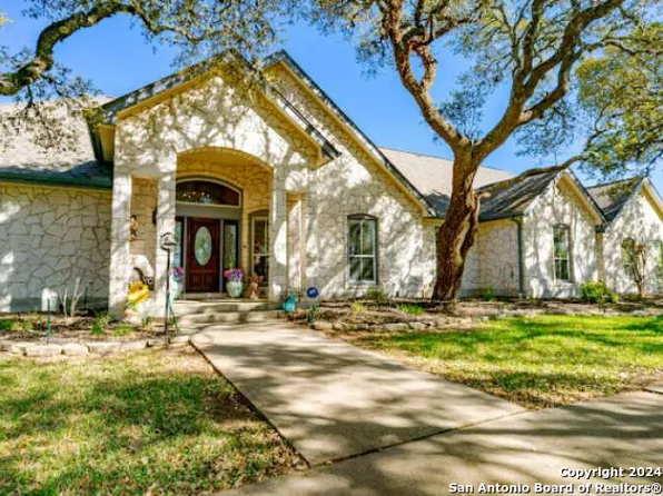 30020 Royal Mustang, Fair Oaks Ranch, TX 78015