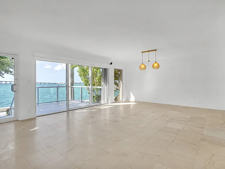 1541 Brickell Ave #105 — Photo 4