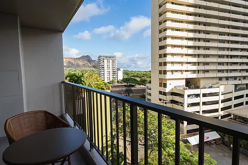 229 Paoakalani Ave #704 Photo 1