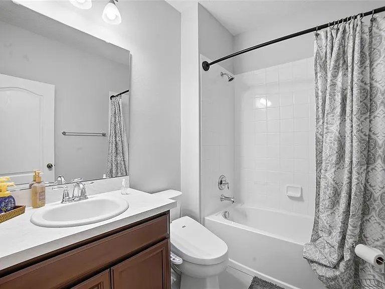 1461 Clear Brook Pl — Photo 4