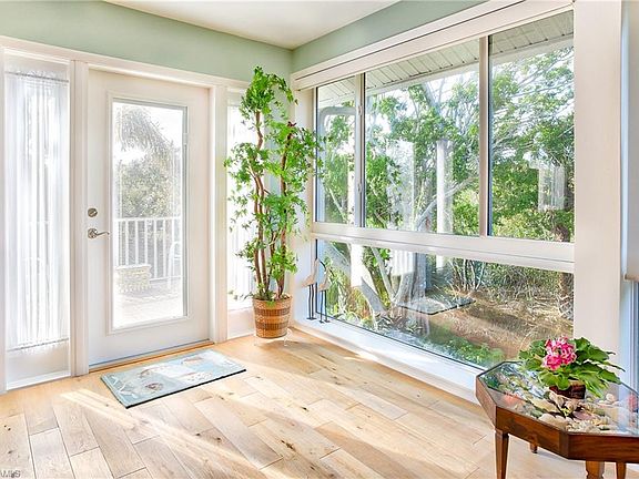 4th image of 9307 Dimmick Dr