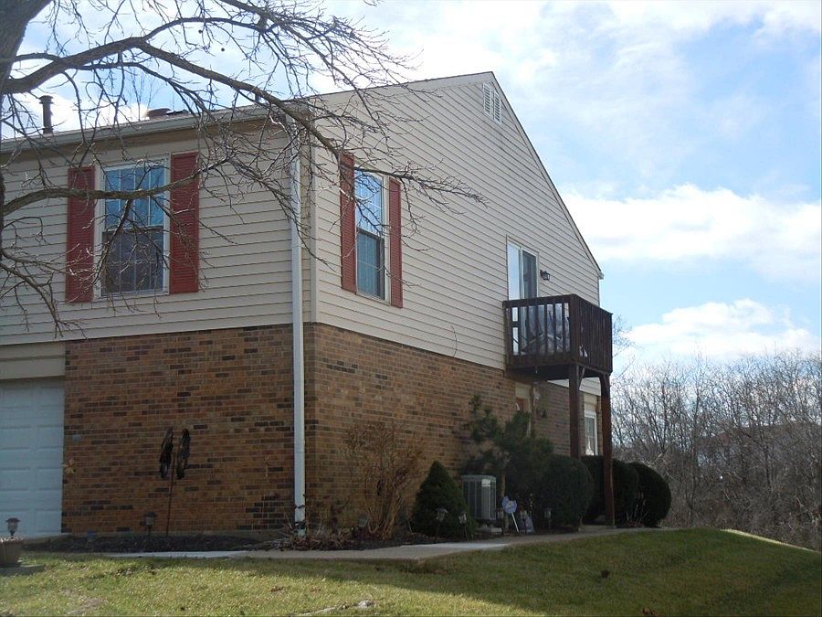 2nd image of 81 Sunnyside Dr #23