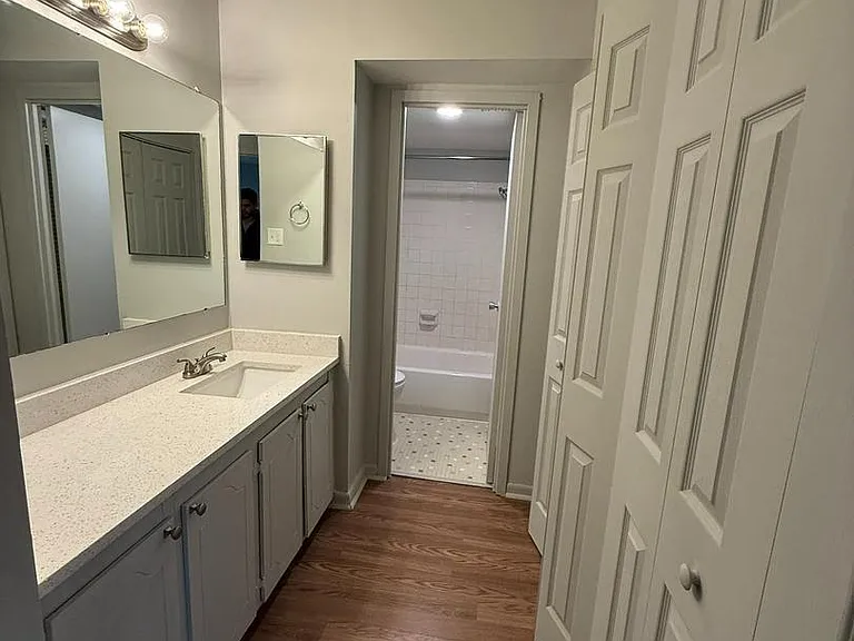 3100 S Manchester St #333 — Photo 7