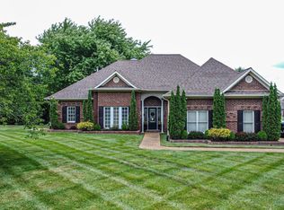 6403 Stinespring Dr, Paducah, KY 42001