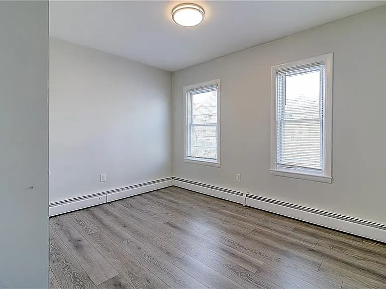 143 Tell St #B — Photo 5