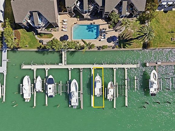 3rd image of 534 PINELLAS BAYWAY S #101