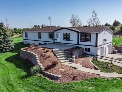 8039 N Twin Lakes Road, North Platte, NE, 69101