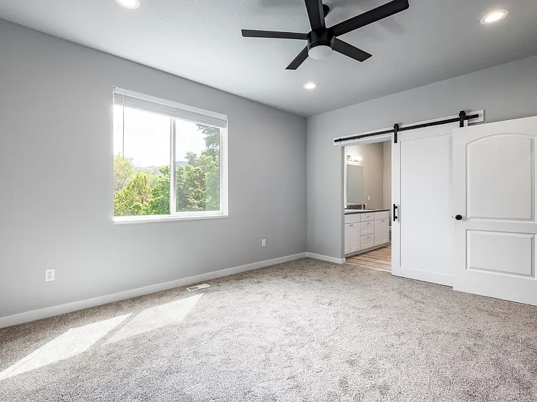1264 Lincoln Ave — Photo 13