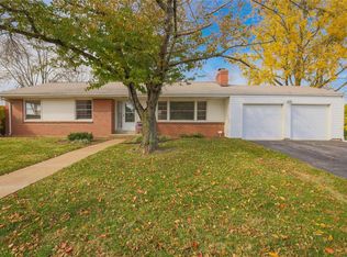 14825 Manchester Rd, Ballwin, MO 63011