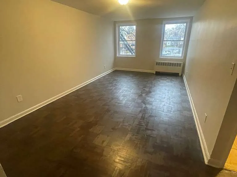 103 Chancellor Ave #12B — Photo 1