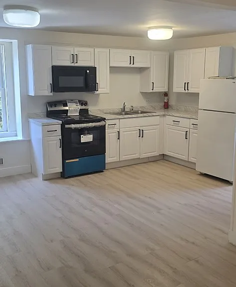 10 Hubbard St #5 — Photo 6