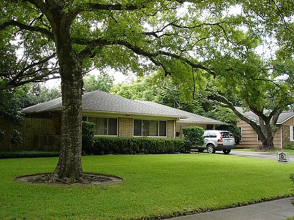 Home from front left