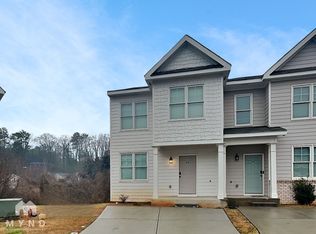 2818 Laurel Ridge Cir, East Pt, GA 30344