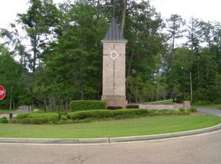 217 Meadowview Ln, Brandon, MS 39047