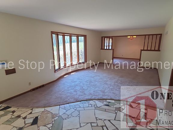 4th image of 3630 S Hedges Ave