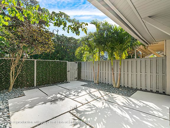 3rd image of 3543 S Ocean Blvd APT 113