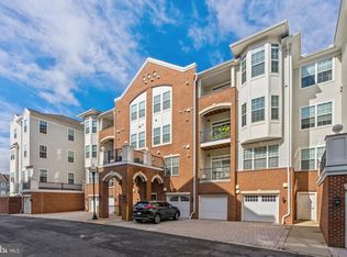9204 Charleston Dr UNIT 111, Manassas, VA