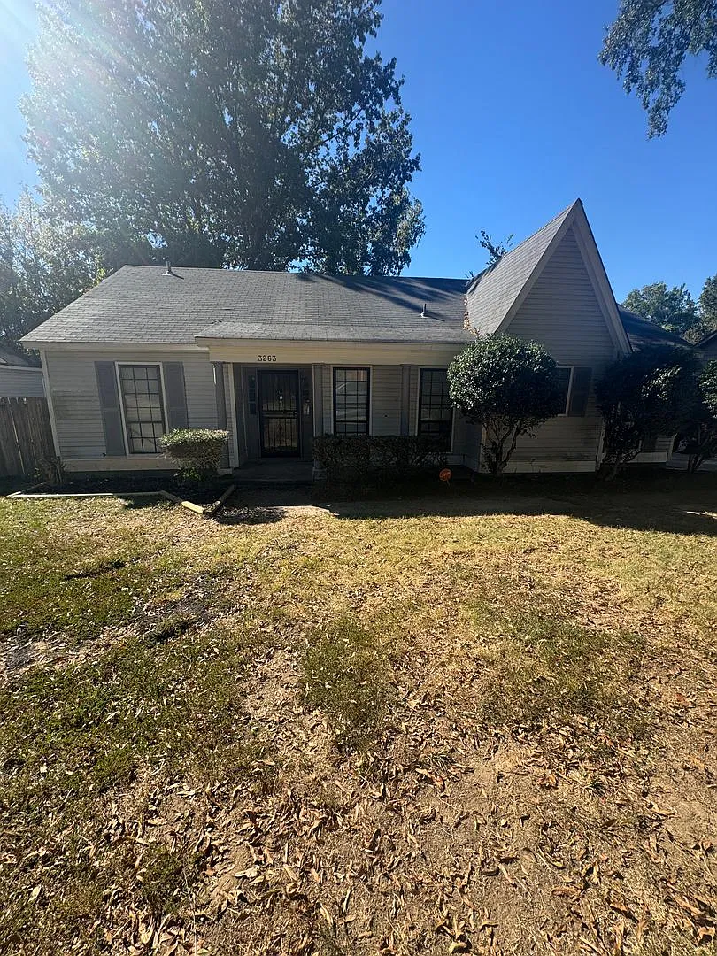 Welcome to 3263 Braemar Drive! — Photo 1