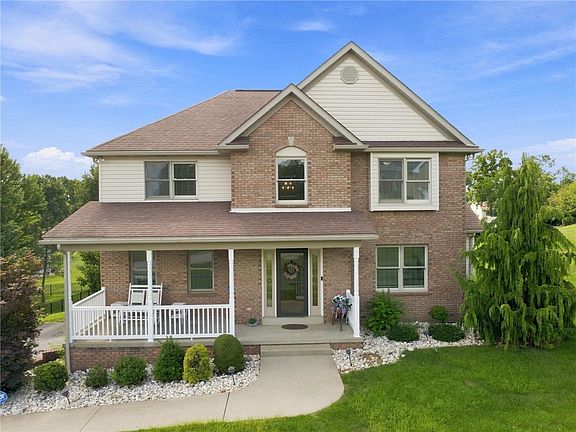2nd image of 211 Plantation Dr