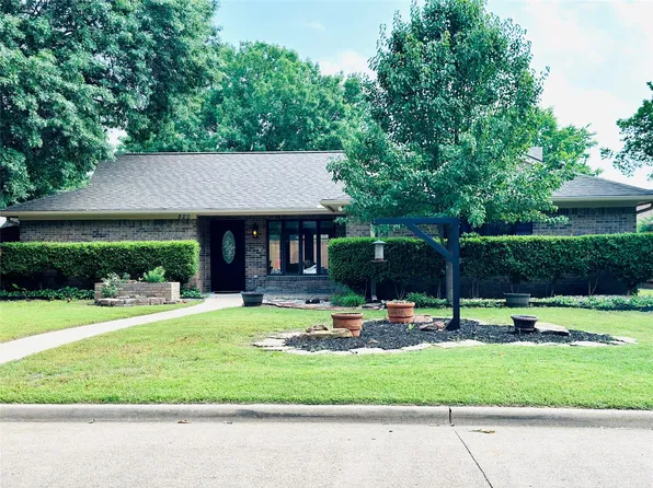820 Green Brook Dr, Allen, TX 75002