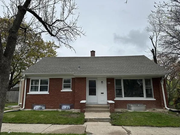 5004 W Nash STREET, Milwaukee, WI 53216