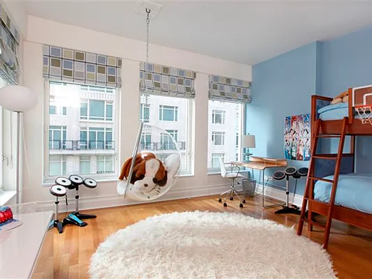 Rented by Sotheby's International Realty | media 46