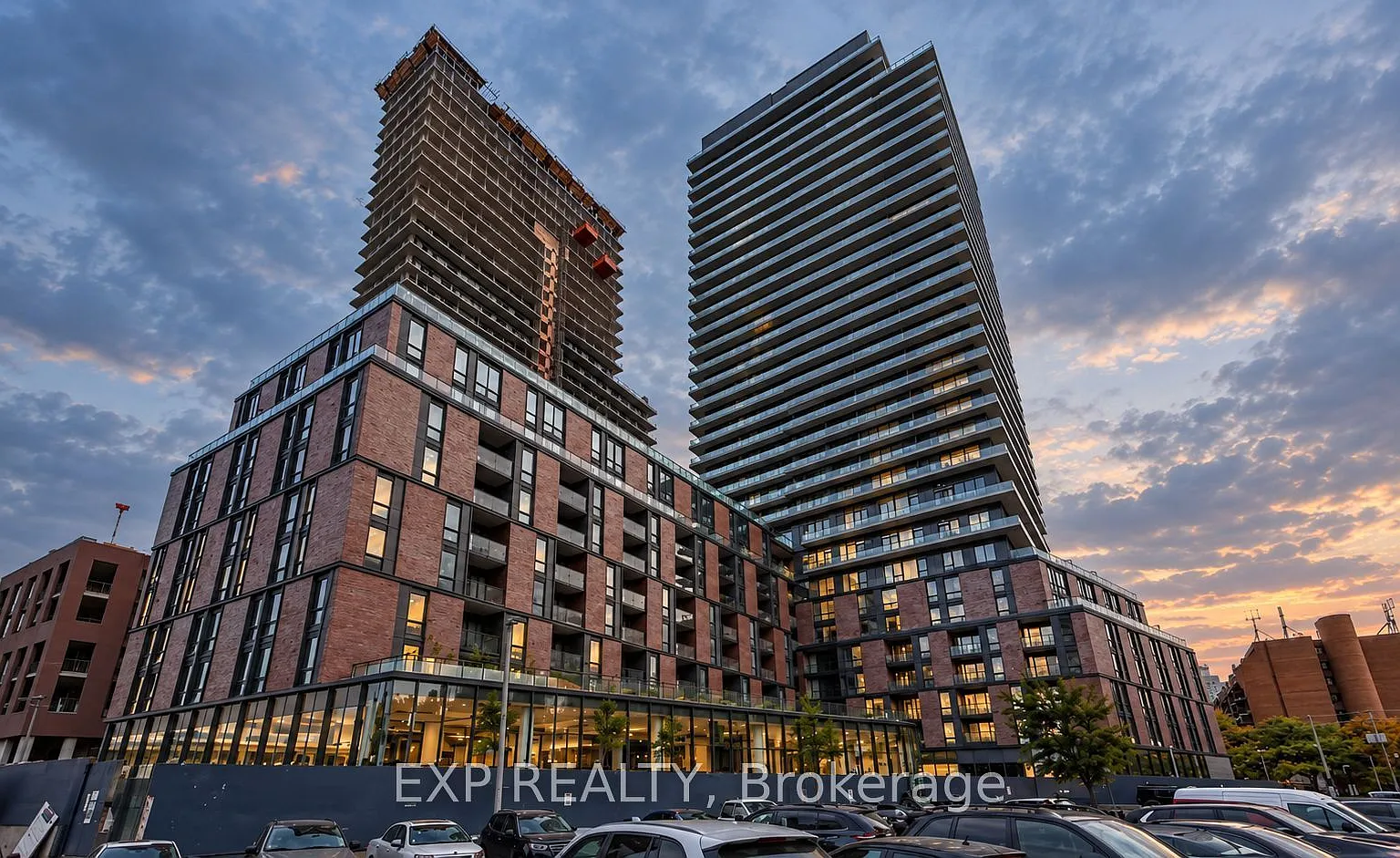 2 bed, $2,700 — Photo 1