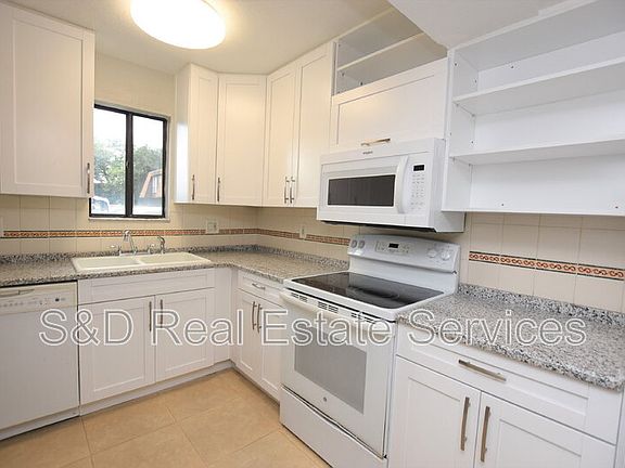 5th image of 1836 N Crystal Lake Dr N APT 84