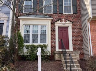 20837 Sandstone Sq, Sterling, VA 20165