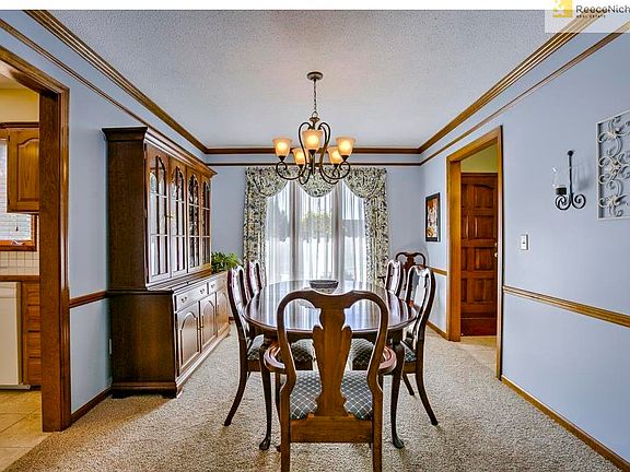 4th image of 7730 Woodstone Ln