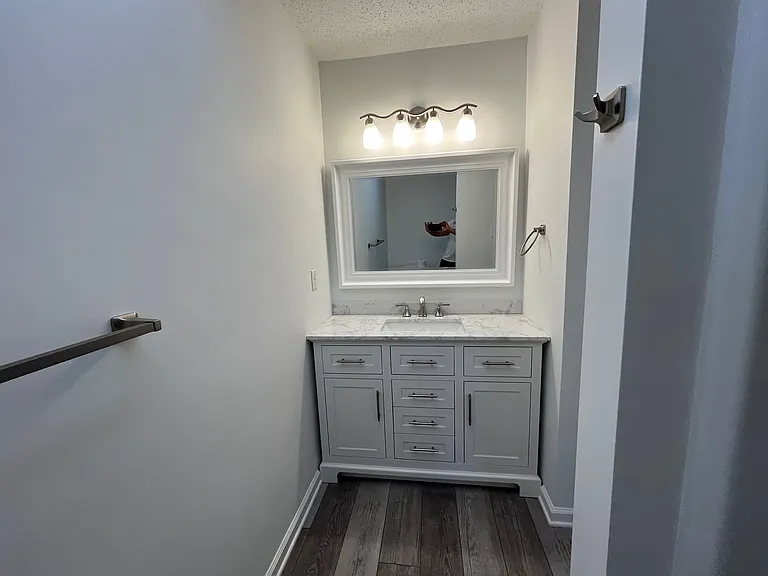 706 Matlack Ave #301 — Photo 13