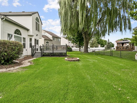 3rd image of 3 Ridge Ct