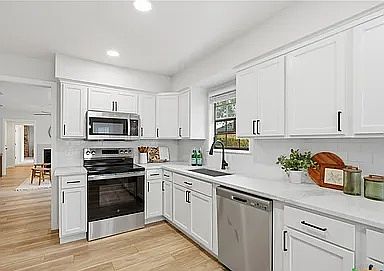 5th image of 4605 Ridge Way Dr