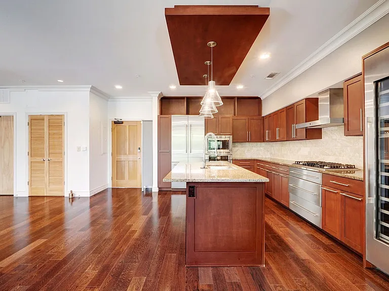 1600 Barton Springs Rd #6306 — Photo 7