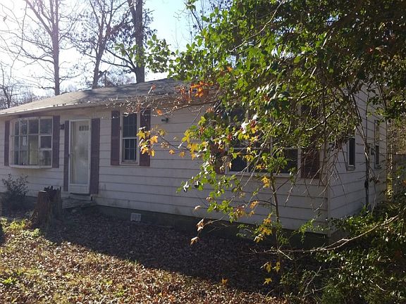 2nd image of 16822 Holly Way