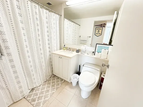 1760 Second Avenue image 3 of 20