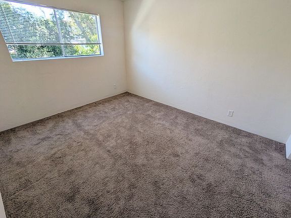 5th image of 1400 Floribunda Ave APT 204